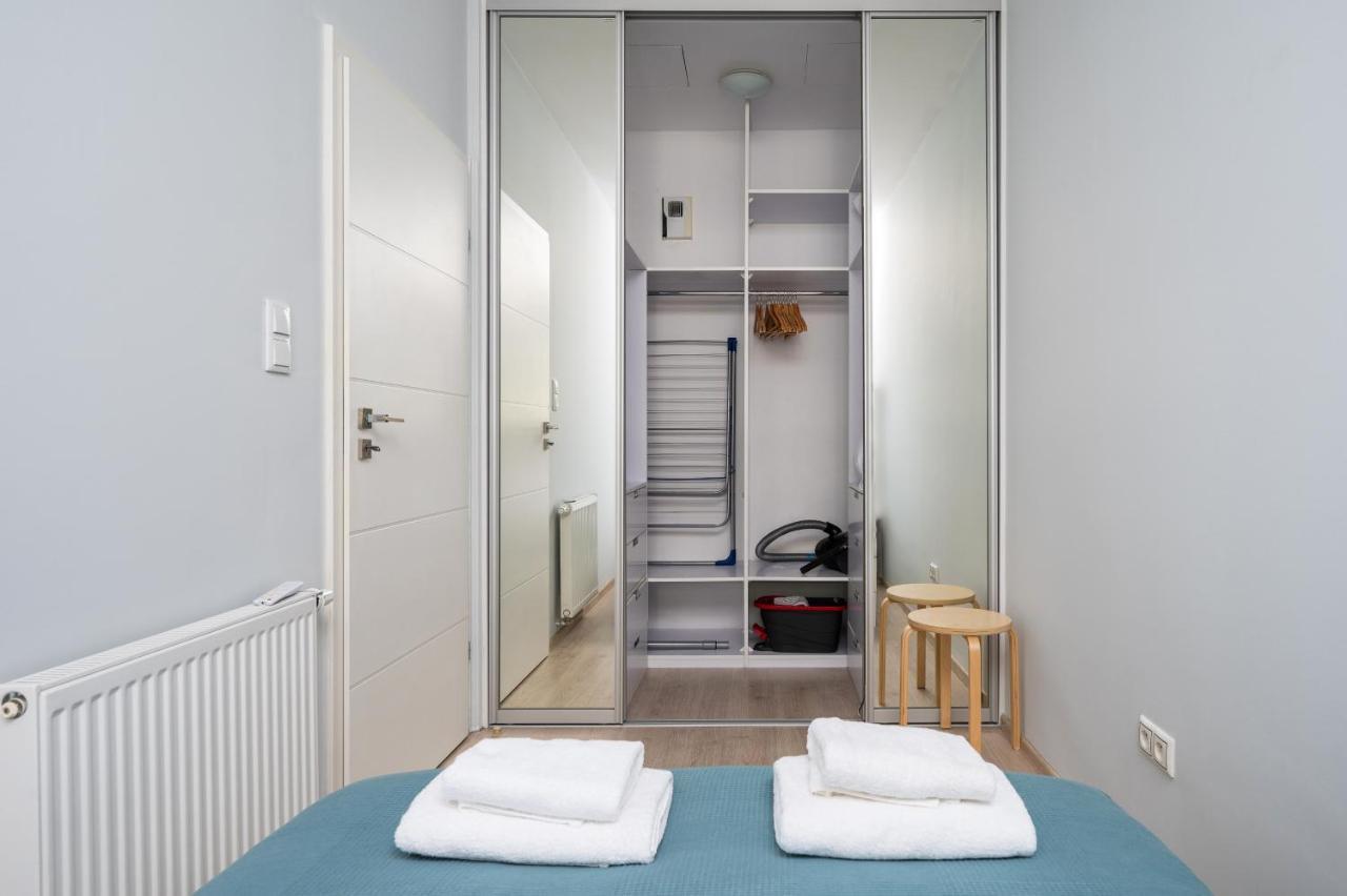 Pokorna Cosy Apartment Варшава Экстерьер фото